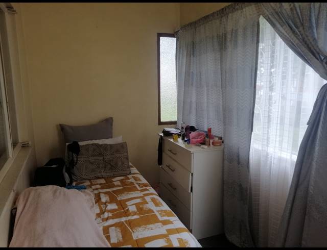 1.5 BEDROOM FLAT FOR SALE IN UMBILO